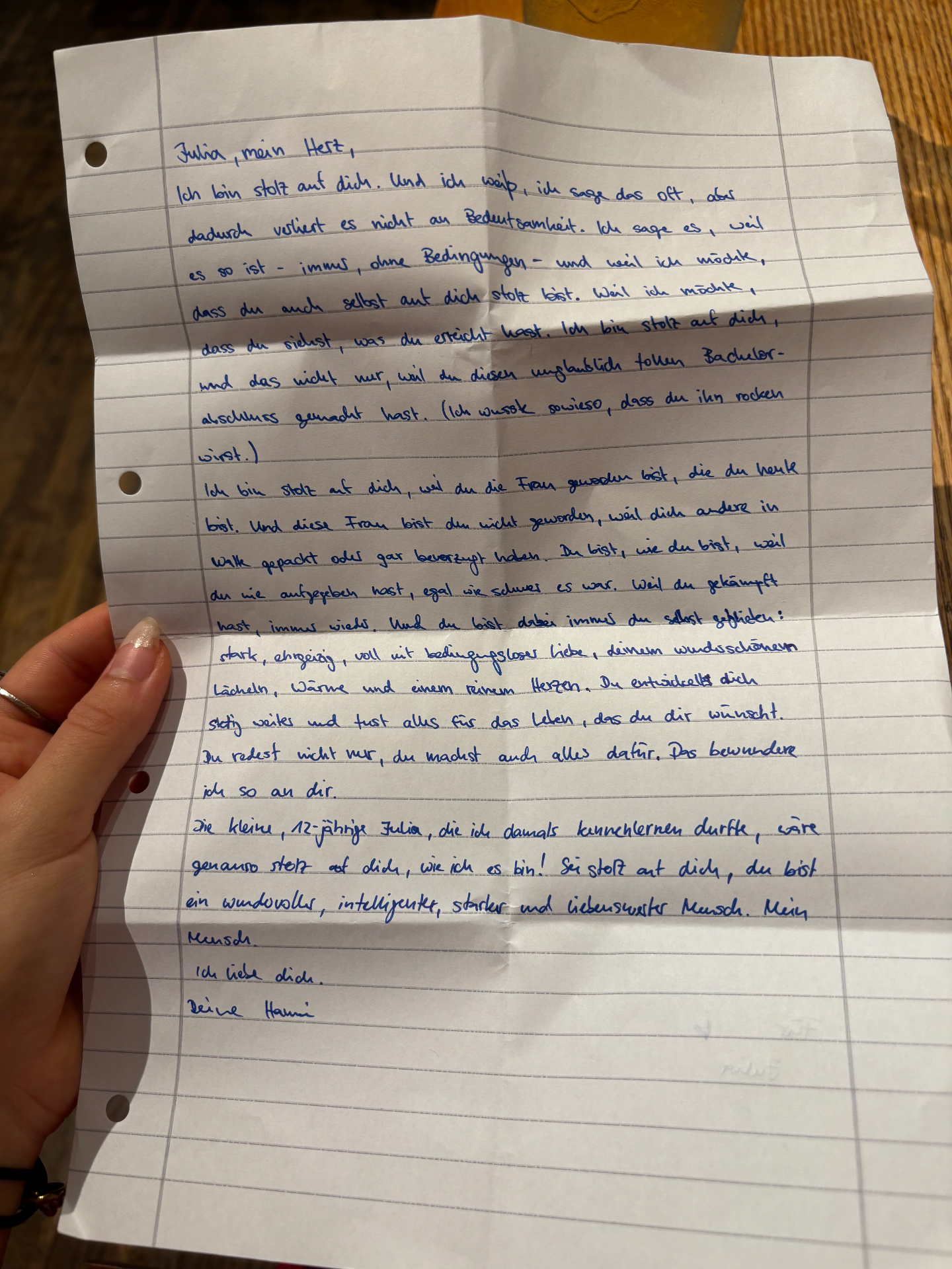 A handwritten letter beginning with Julia, mein Herz
